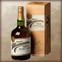 Ingenio Manacas Extra Anejo gift box 0,7L (Ром Инхенио Манакас Экстра Аньехо в коробке 0,7 л)
