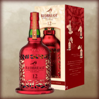 Redbreast 12 Year Old Single Pot Still + Bird Feeder 0.7L (Рэдбрист 12 лет Сингл Пот Стилл + Кормушка 0.7л)