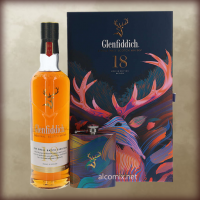 Glenfiddich 18 Years Old + Flask, in gift box, 0,7L (Гленфиддик 18 лет + фляга, подарочный набор, 0,7л)