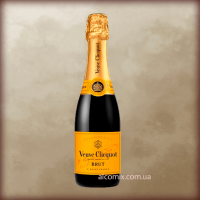 Veuve Clicquot Brut 0.37L (Шампанское Вдова Клико Брют 0.37л)