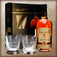 Bacardi Gold 8 Years Old with Glasses 0,7L (Бакарди Голд 8 лет со стаканами 0,7л)