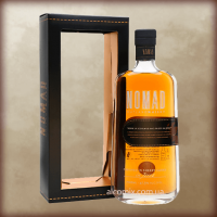 Nomad gift box 0.7L (Виски Номад в коробке 0,7л)