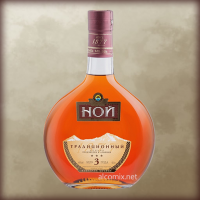 Noy Traditional 3YO gift box 0,5L (Коньяк Ной Традиционный 3 года, подарочная коробка 0,5л)