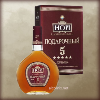 Noy Podarochniy 5YO gift box 0,5L (Коньяк Ной Подарочный 5 лет, подарочная коробка 0,5л)
