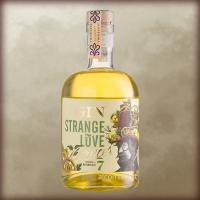 Strange Luve Quince Gin 0.7L (Джин Стрендж Люв Квинс 0.7л)