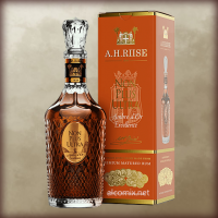 A.H. Riise Non Plus Ultra Ambre 0.7L (А.Х.Рииз Нон Плюс Ультра Амбр 0.7л)
