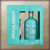Bruichladdich The Classic Laddie Scottish Barley with Glasses 0,7L (Брукладди Классик Леди Скотиш Барлей со стаканами 0,7л)